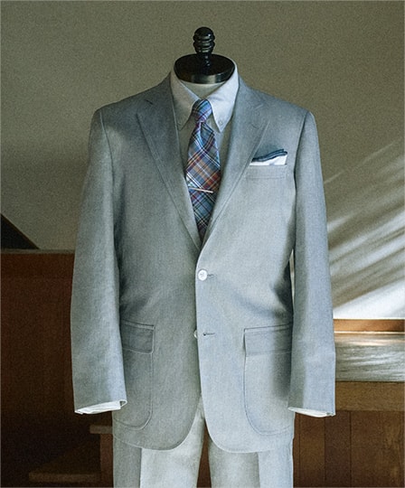 スーツ