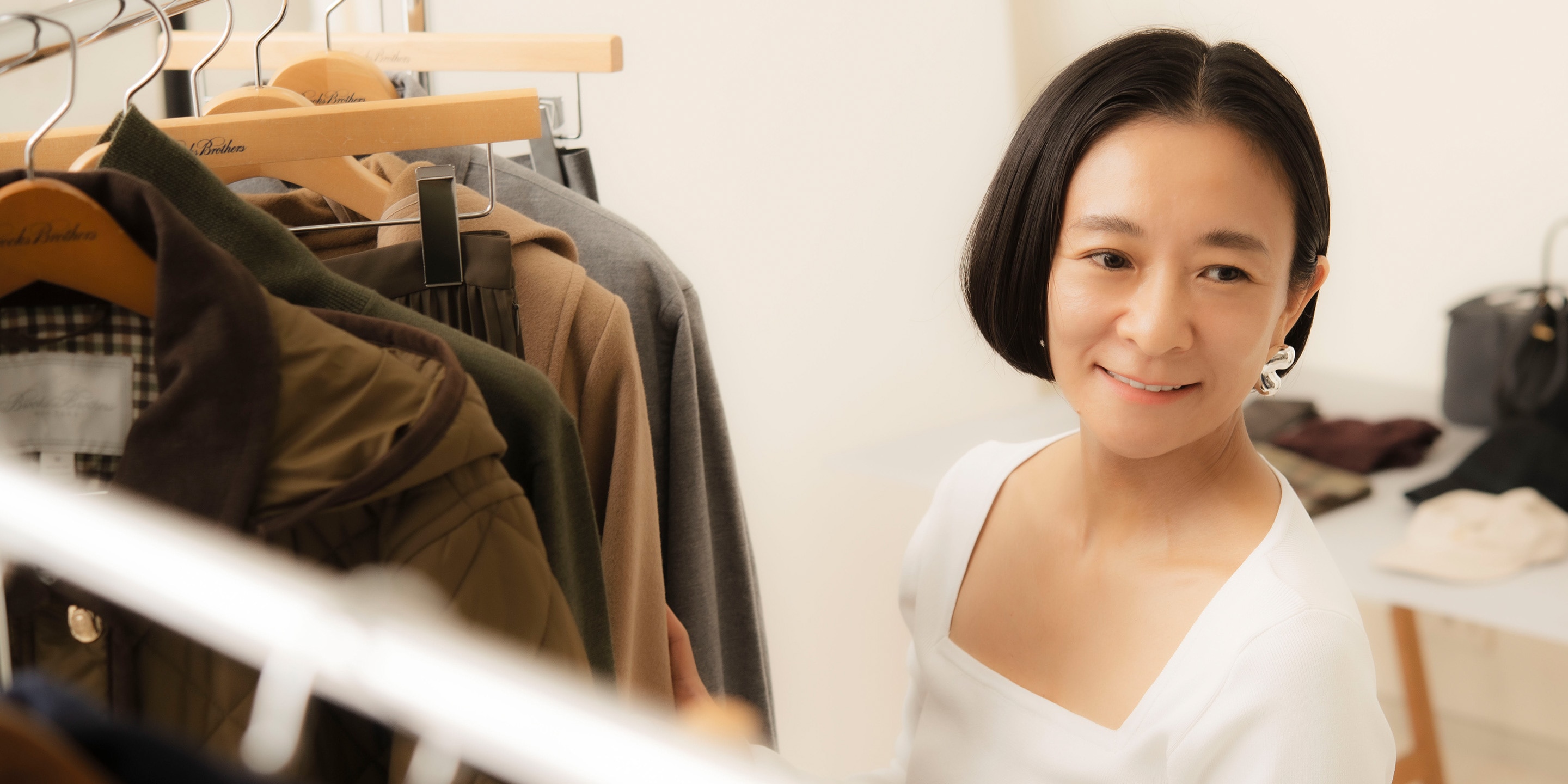 WOMEN'S OUTERWEAR COLLECTION