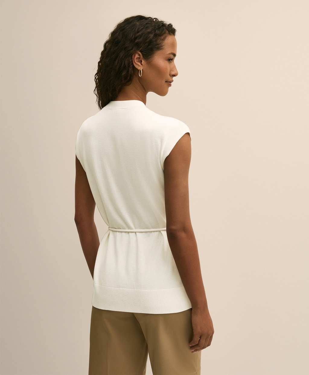 スーピマコットン　リラックスフィット　ベルテッド　ボタンフロントベスト3