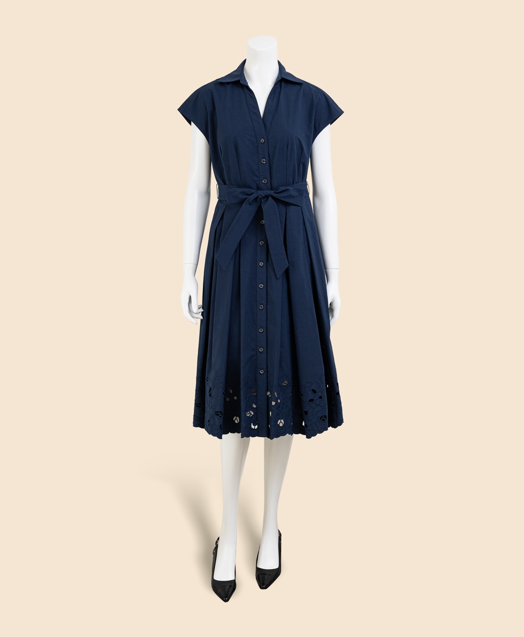 コットンサテン　アイレット　スパゴカラー　シャツドレス2