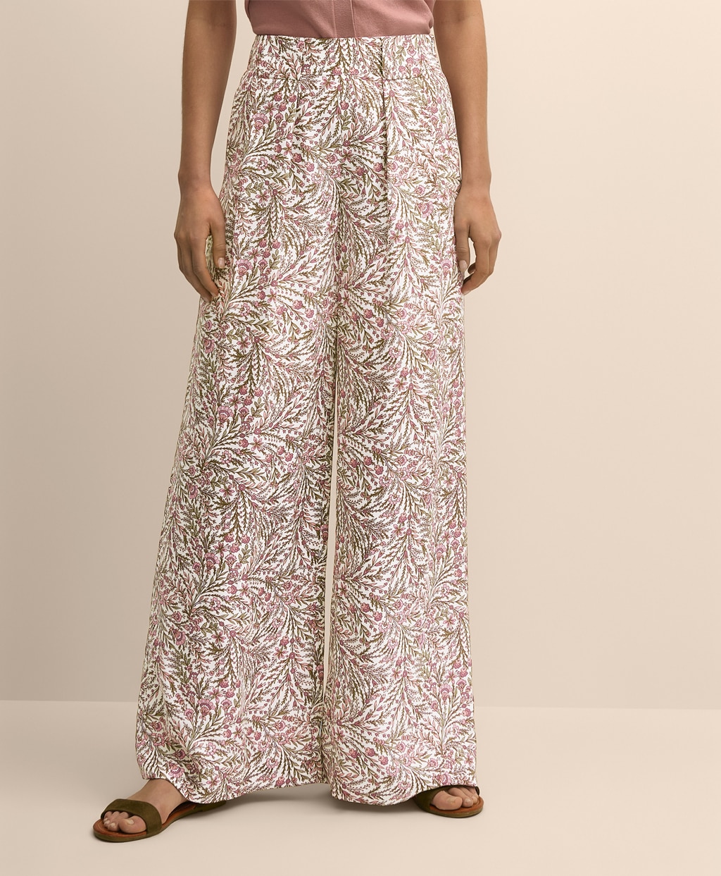 シルク　ボタニカルプリント　ワイドレッグ　プリーテッドパンツ2