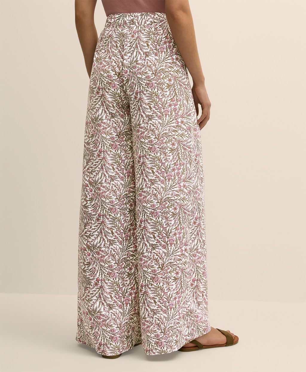 シルク　ボタニカルプリント　ワイドレッグ　プリーテッドパンツ3