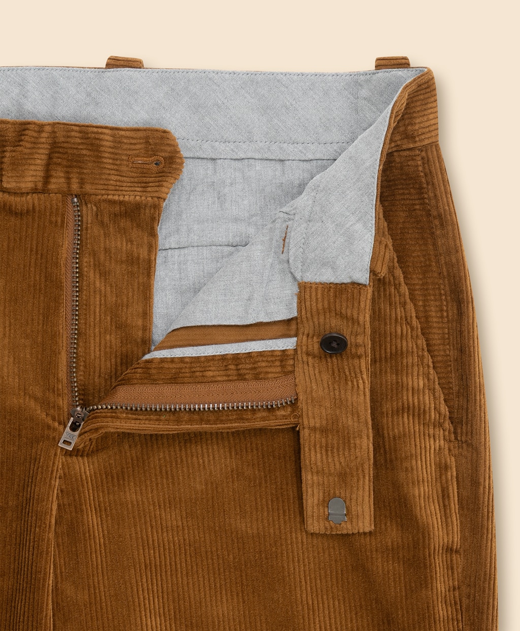 ストレッチコットン　8-Waleコーデュロイ　プレーンフロントパンツ　Regular4