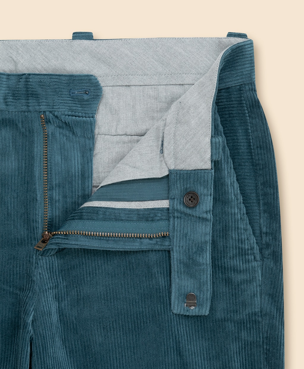 ストレッチコットン　8-Waleコーデュロイ　プレーンフロントパンツ　Regular4