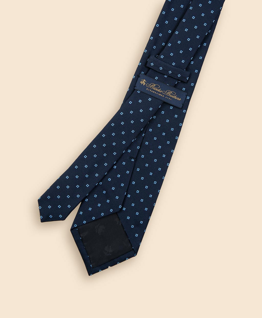 シルク テキスチャード スクエア ジャカードタイ | Brooks Brothers
