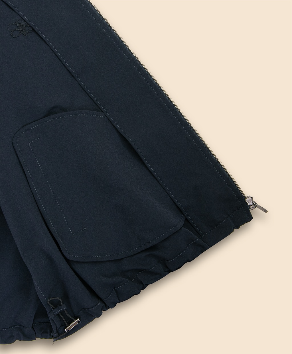 【Double B Collection】ポリエステル　BBロゴ　クロップド　ジップブルゾン6