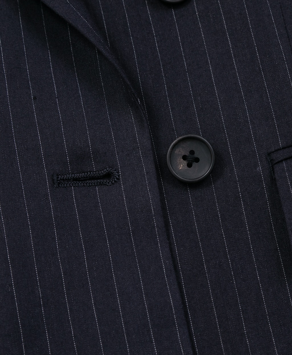 リネンブレンド　ピンストライプ　ダブル4ボタン　ピークトラペルジャケット4