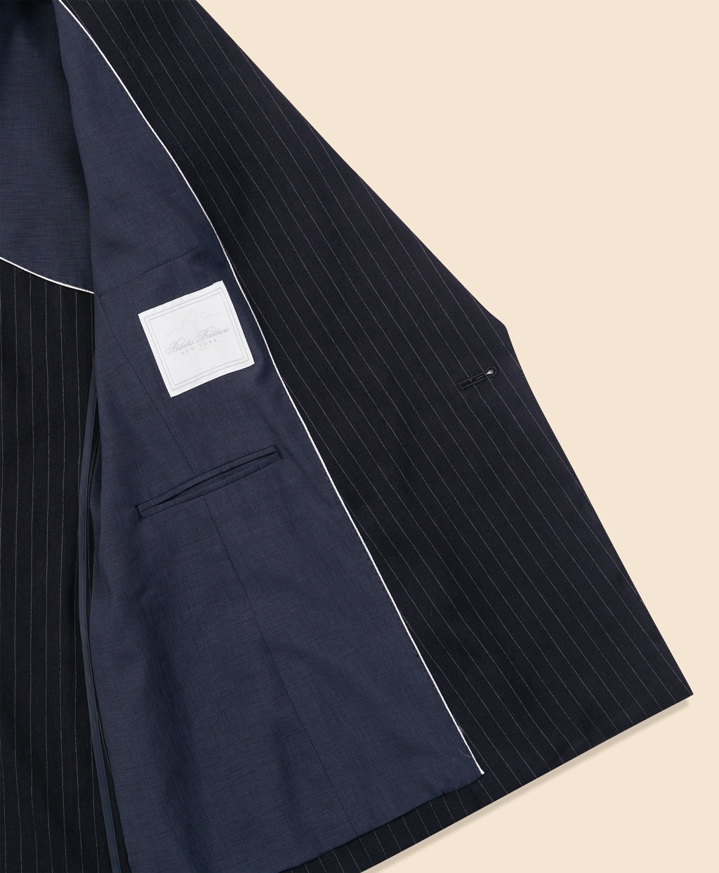 リネンブレンド　ピンストライプ　ダブル4ボタン　ピークトラペルジャケット6