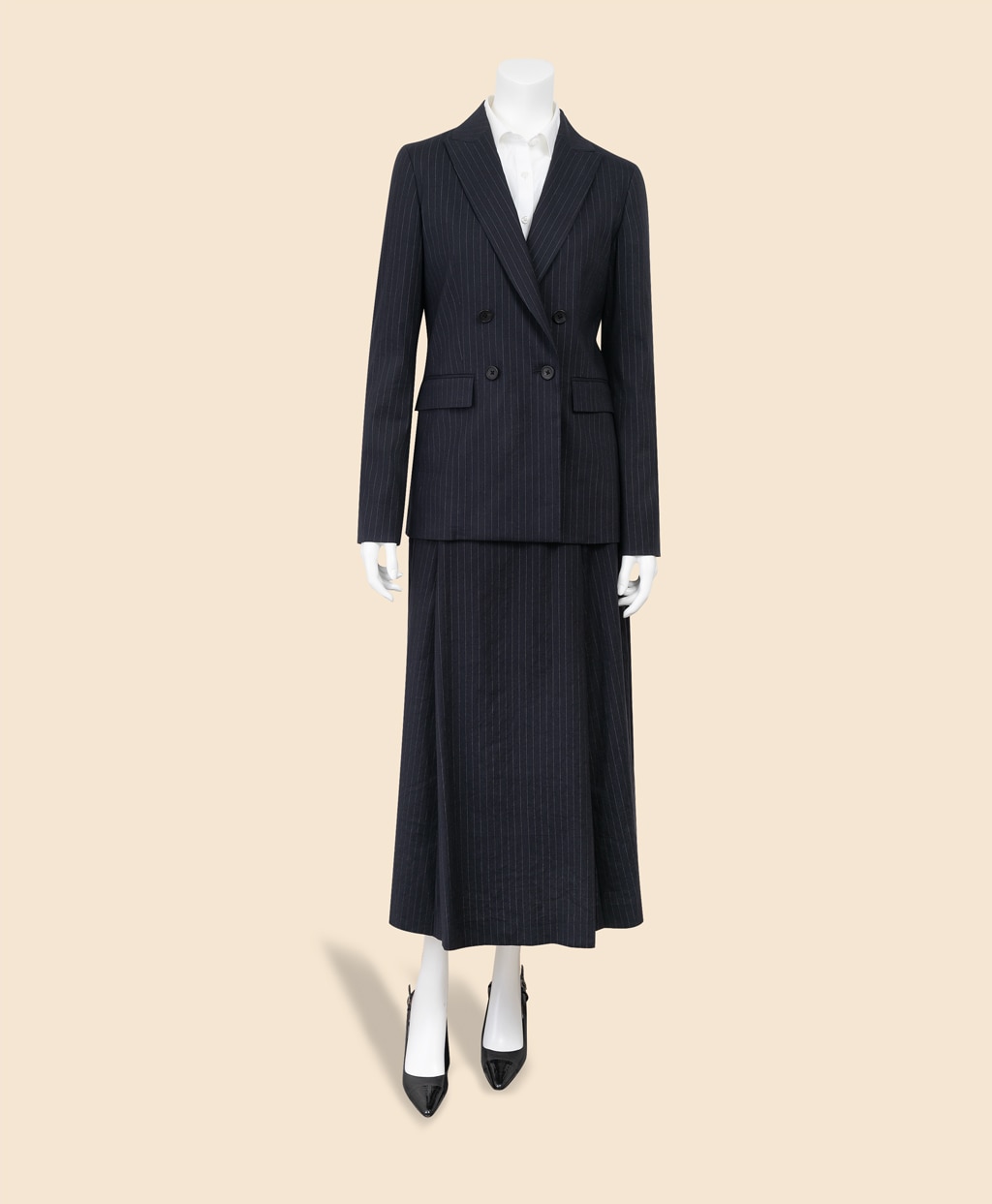 リネンブレンド　ピンストライプ　ダブル4ボタン　ピークトラペルジャケット8