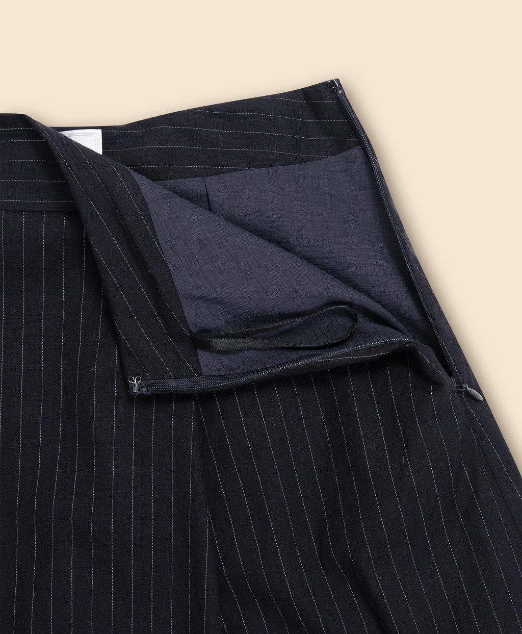 リネンブレンド　ピンストライプ　フレアスカート3