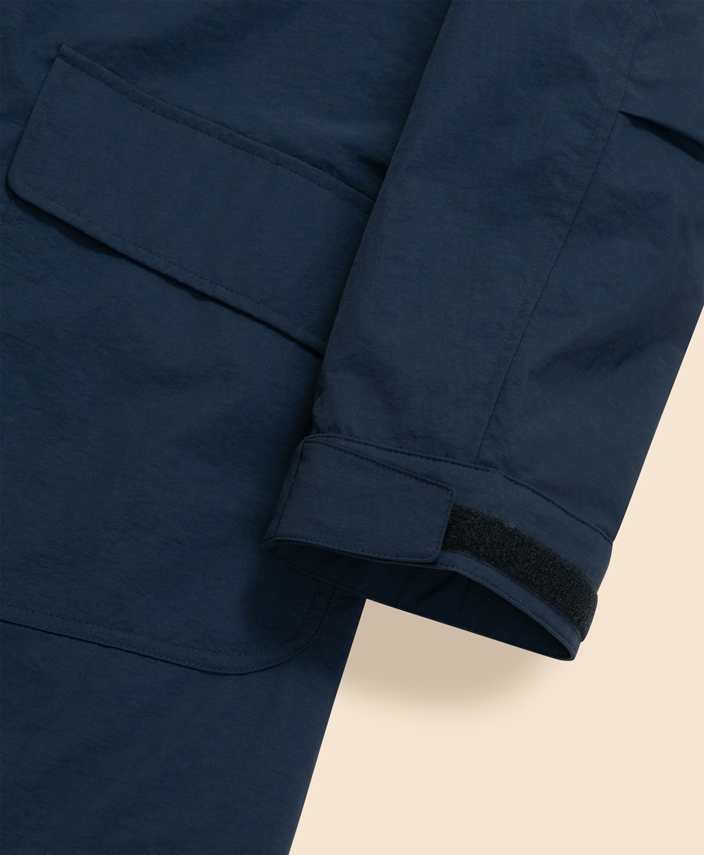 ナイロン　ライトウエイト　カントリーコート3