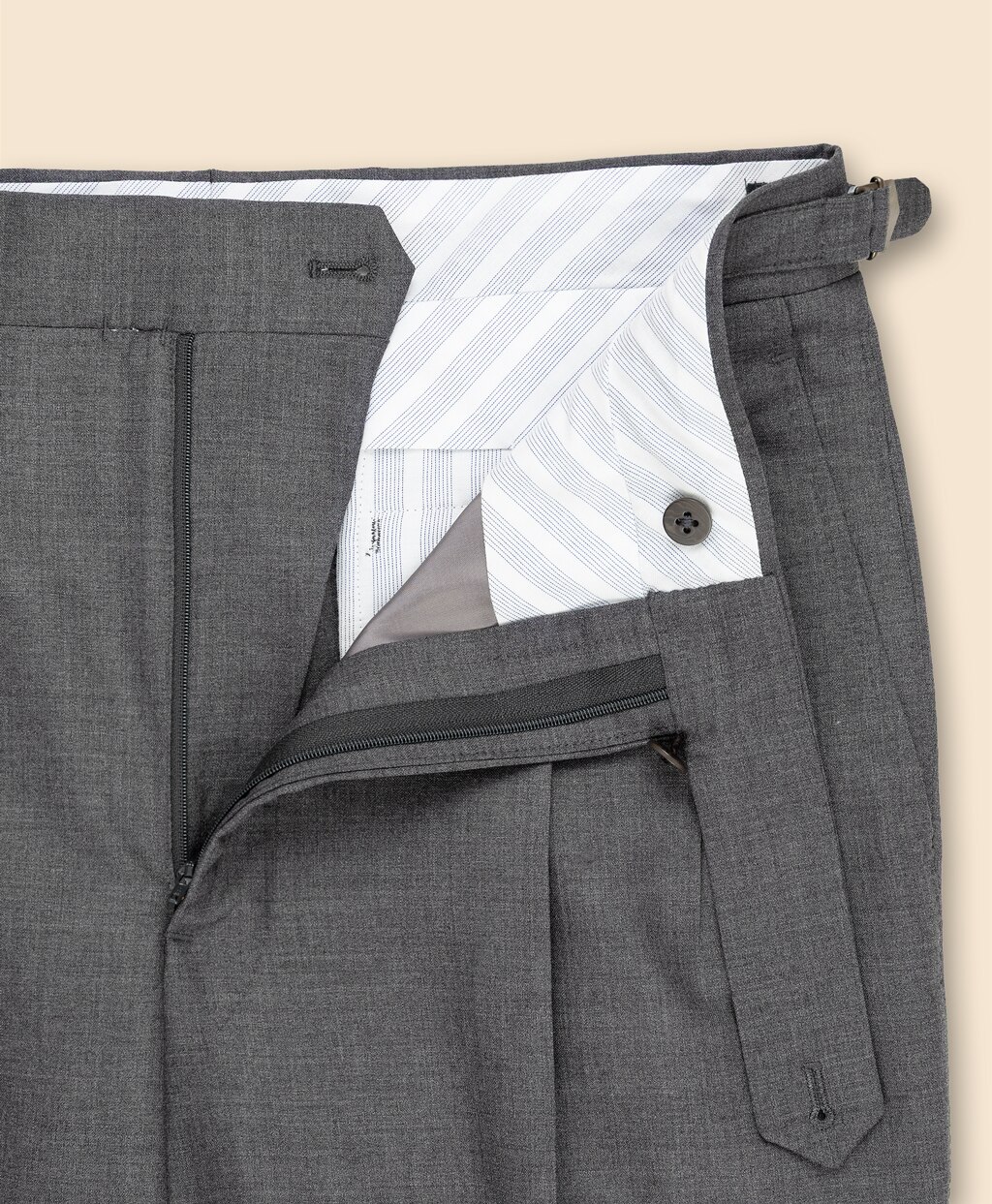 トロピカルウール　サイドアジャスター　プリーテッドトラウザーズ3